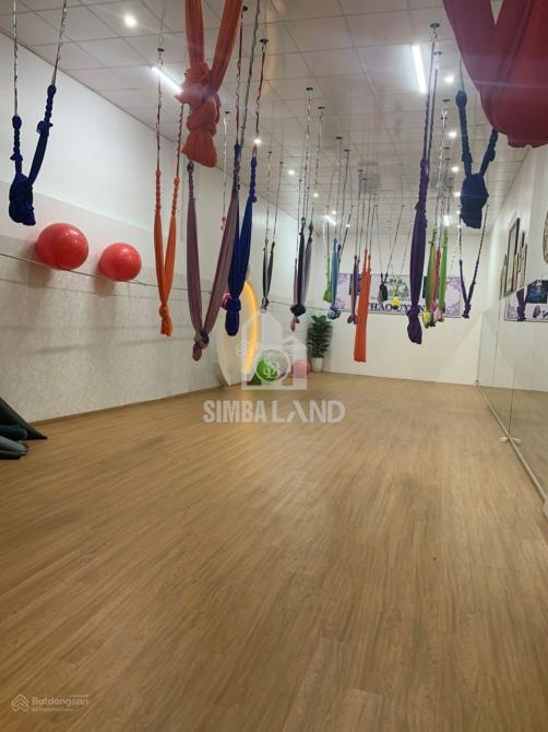 Ảnh chi tiết Bán nhà vị trí đắc địa đường Thống Nhất - Phần 4