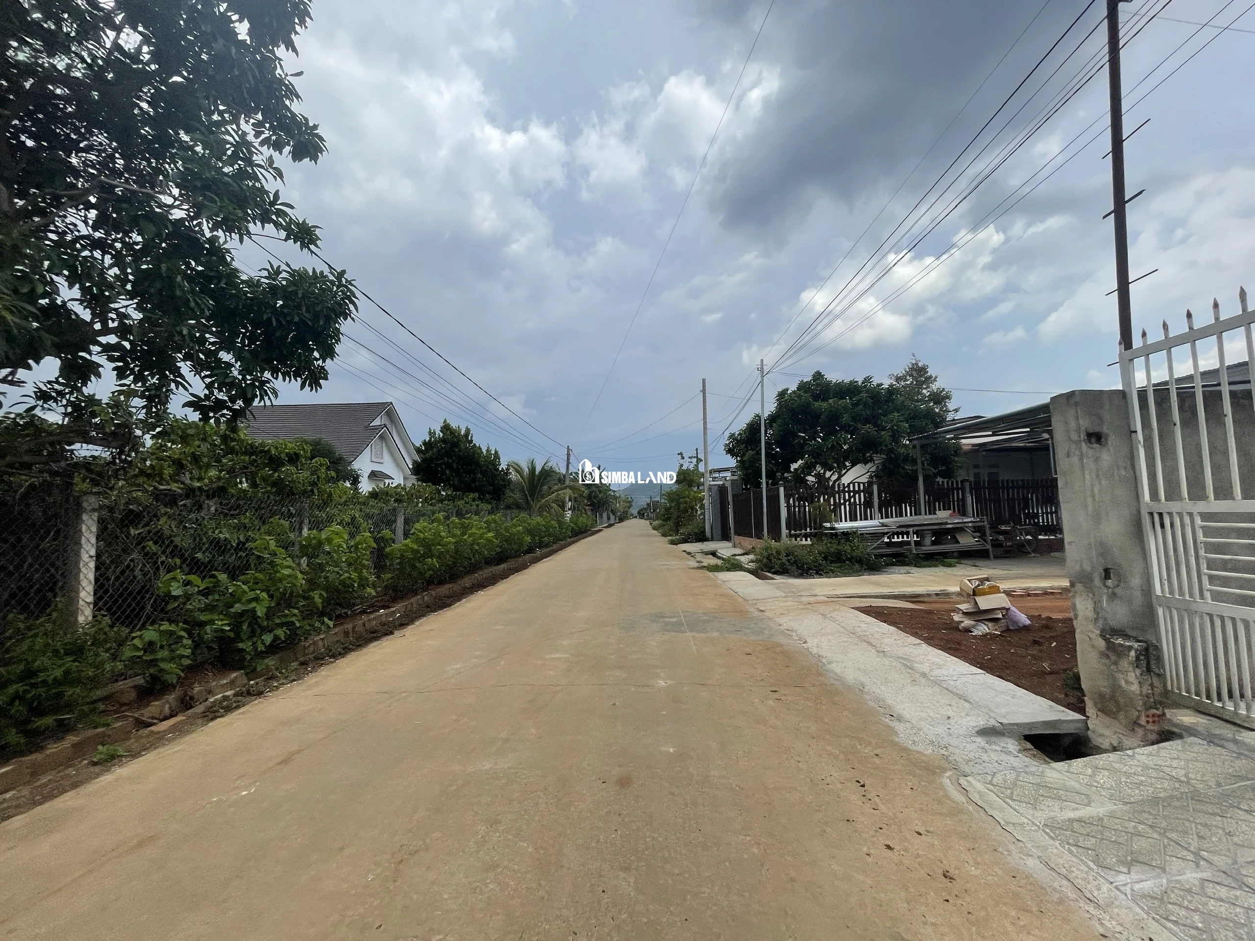 Ảnh chi tiết Cần bán đất xào gần sân bay Liên Khương, khu Liên Hiệp 10x100, 100m² thổ cư - Phần 2