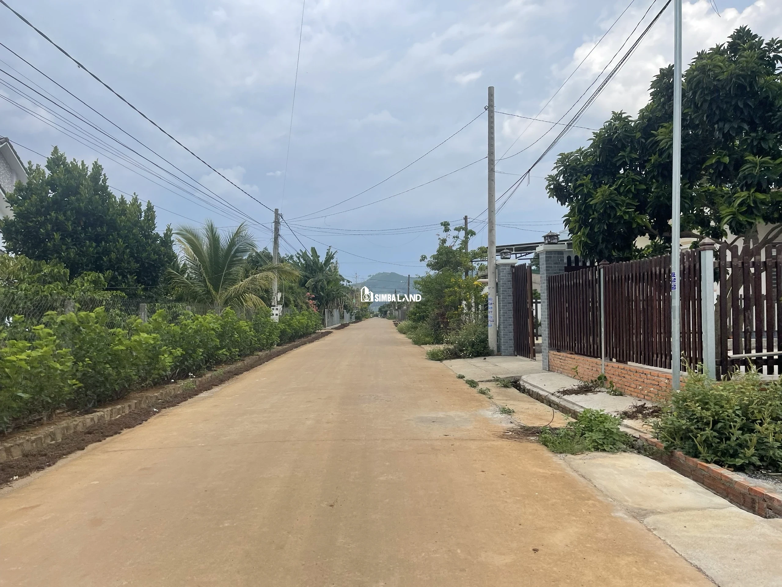 Cần bán đất xào gần sân bay Liên Khương, khu Liên Hiệp 10x100, 100m² thổ cư