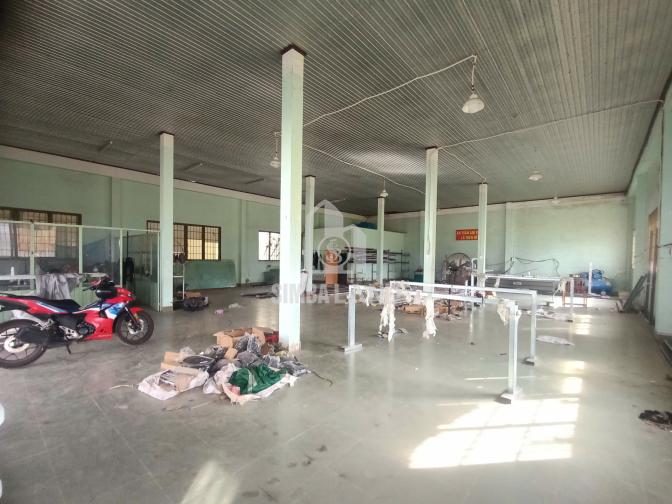Cho thuê Xưởng Dt 15x31m tổng 450m2 Sẵn Điện 3 Pha
