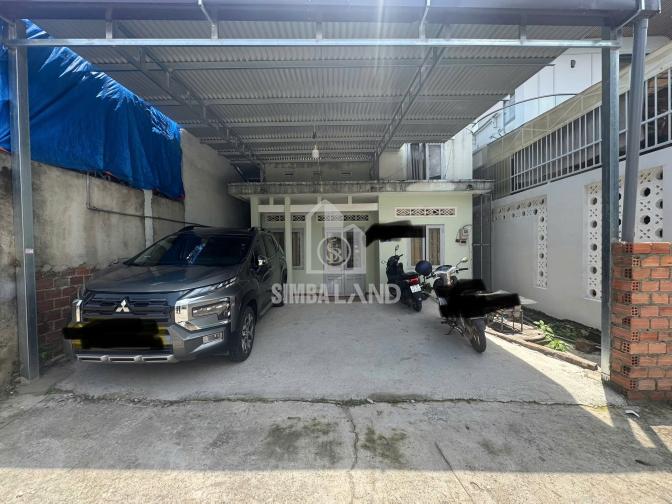 Bán nhà cấp 4 Cạnh Công Viên thống Nhất đức trọng Dt 7,2x22m tc72m2 Nở Hậu 8m giá hơn 3ty