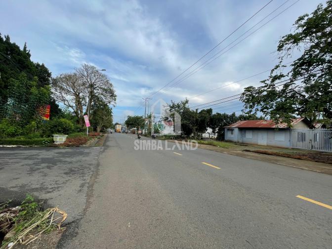 bán đất mặt tiền quốc lộ 27, gân sân bay liên khương, cách thành phô Đà Lạt khoảng 30'